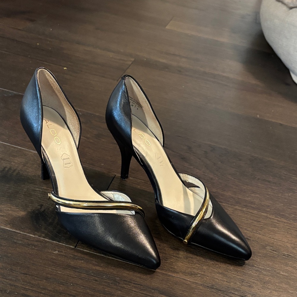 Aldo Elegant Black Heels with Gold Detailing